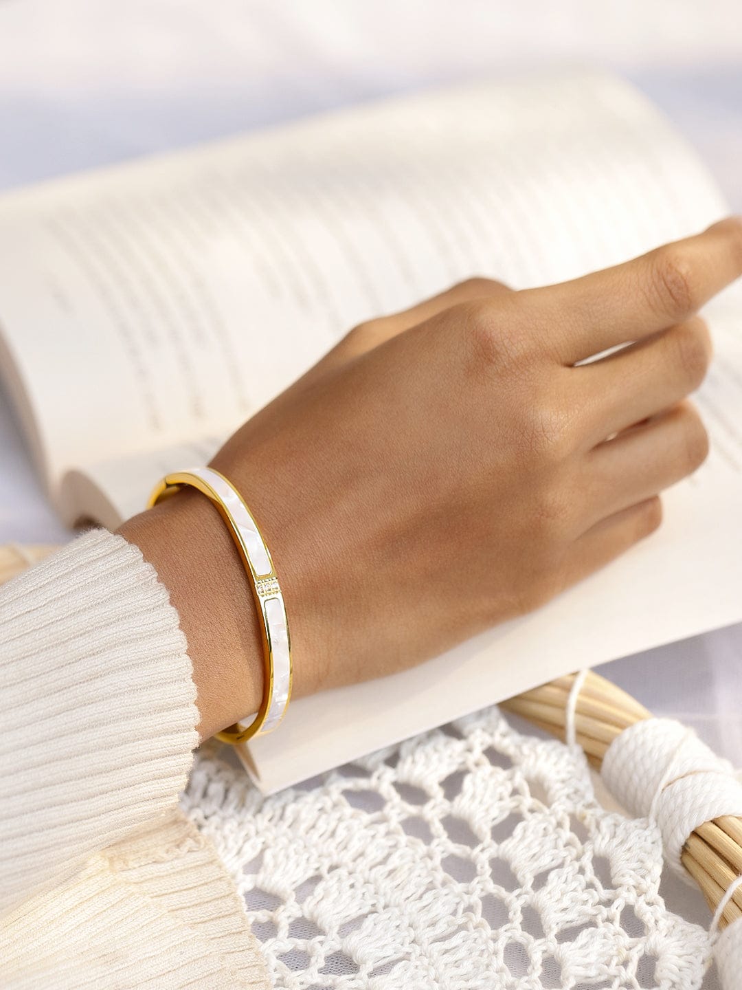 Rubans 18K Gold Plated Stainless Steel Tarnish-Free Waterproof White Marble Stone Bracelet Gold