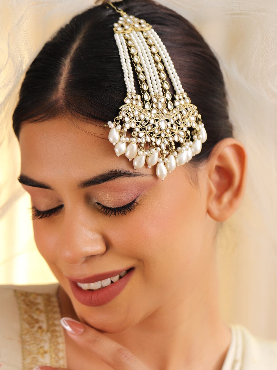 Hair Brooch That Weaves Generations into Her Hair Gold