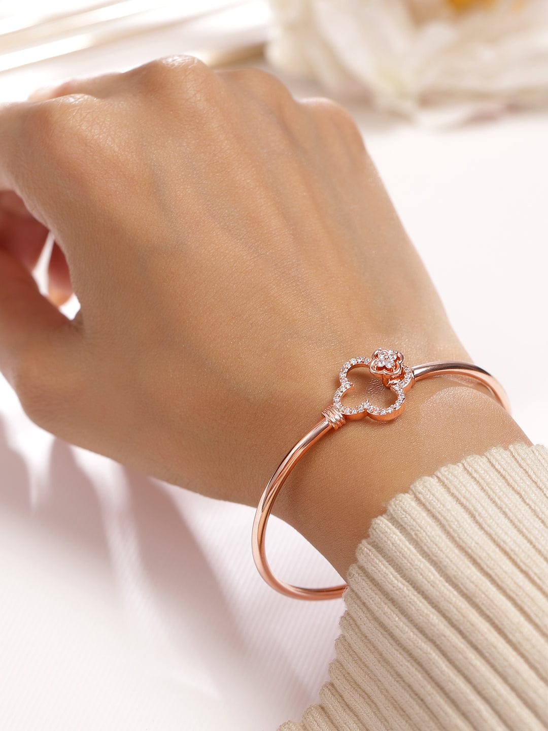Rubans 18K Rose Gold-Plated Crystal Zirconia Studded Clover Motif Sleek Bracelet Rose gold