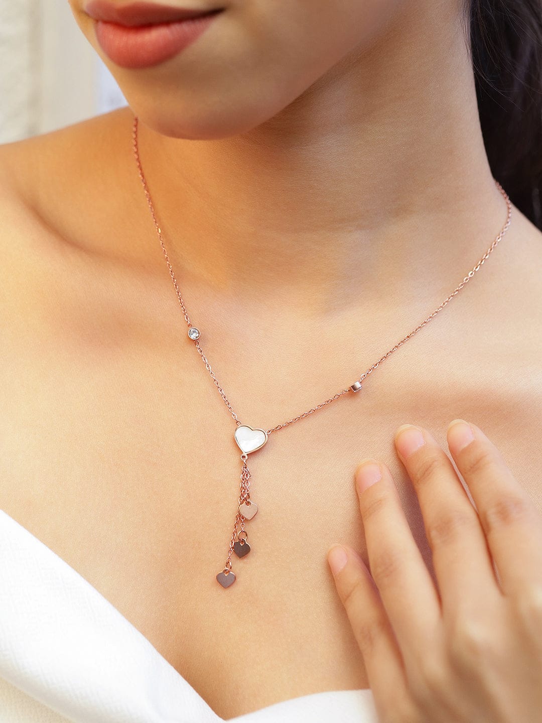 Rose Gold Heart Motif Pendant Necklace Rose Gold
