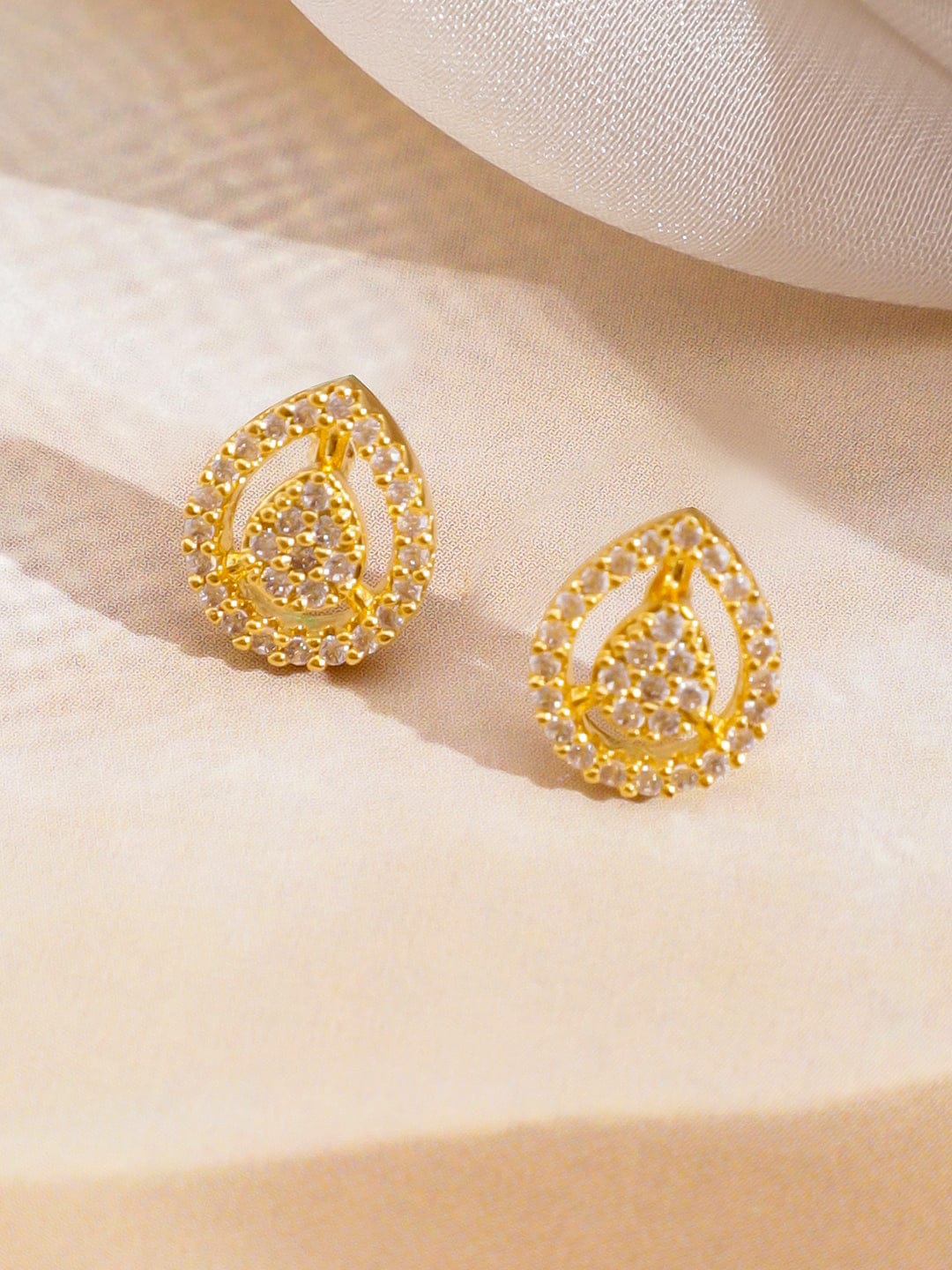 American Diamond Zirconia Teardrop Mangalsutra With Earrings フリーサイズ
