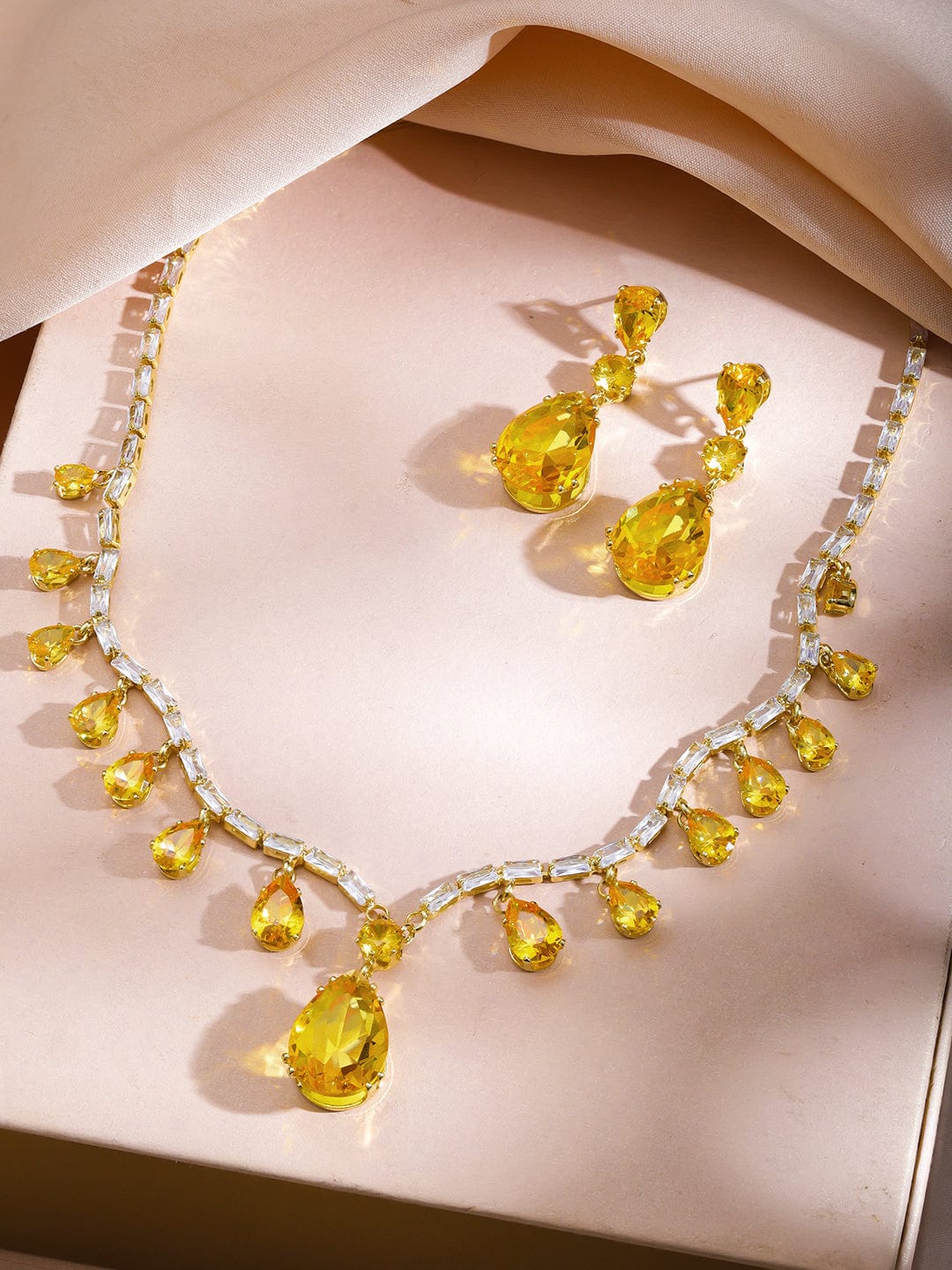 Yellow Raindrop Crystal Necklace Set フリーサイズ
