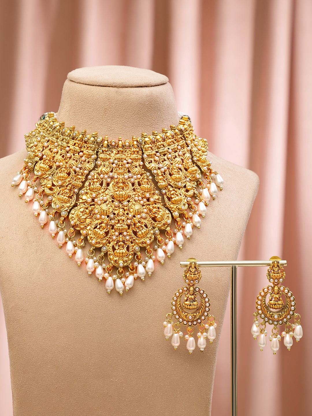 Laxmi Motif Necklace Set with Pearl Drops フリーサイズ