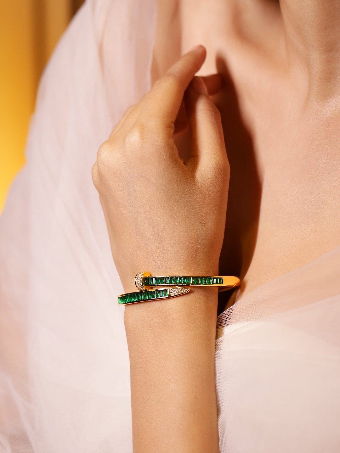 【Rubans】 Green Baguette Adjustable Cuff｜グリーン バゲット アジャスタブル カフブレスレット