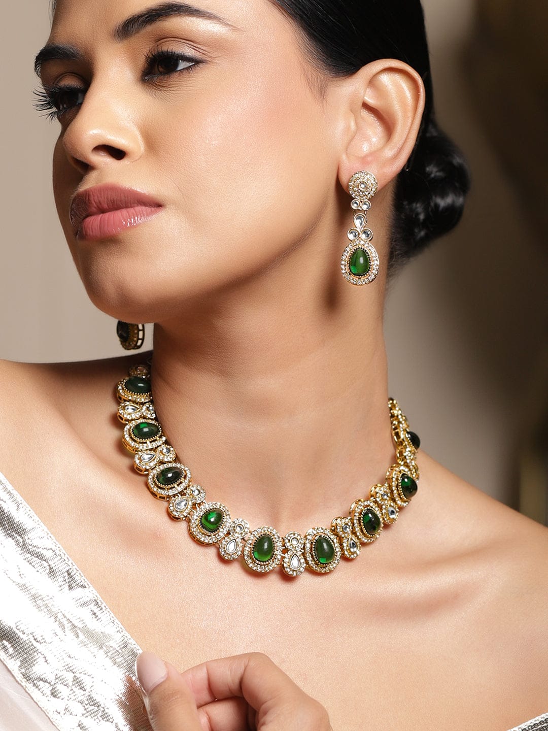Festive Radiance Emerald Necklace Set フリーサイズ