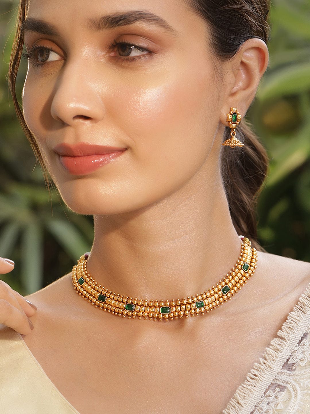 Emerald Green Short Golden Necklace Set Green