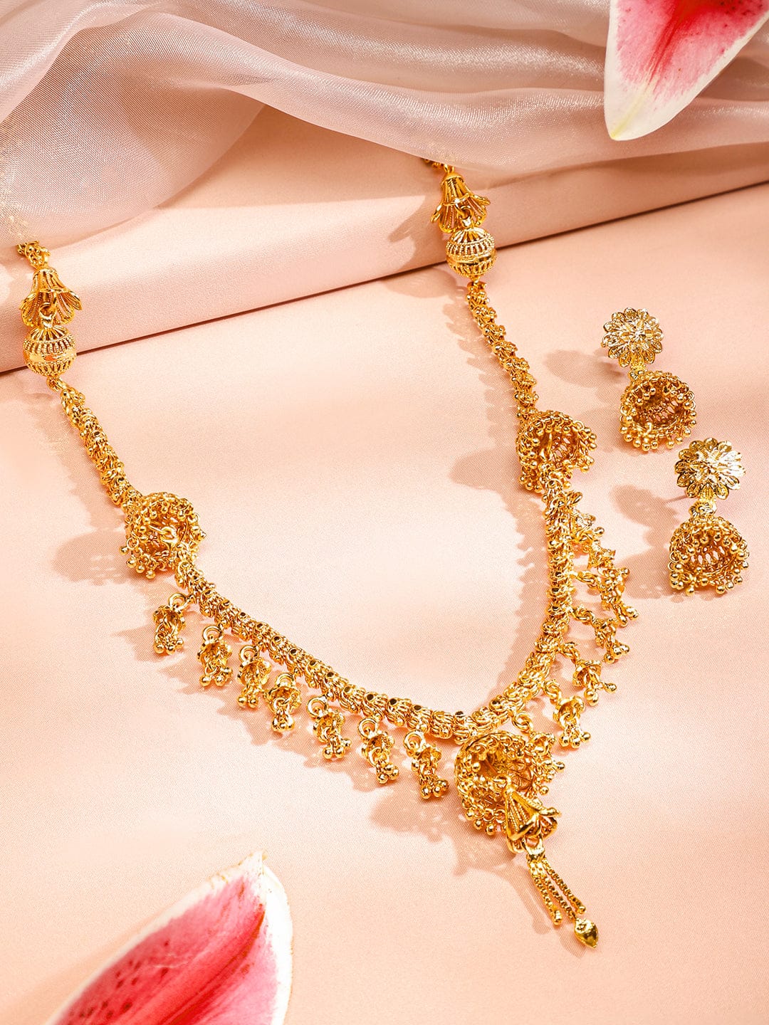 Long Gold Necklace Set with Drop Charms フリーサイズ