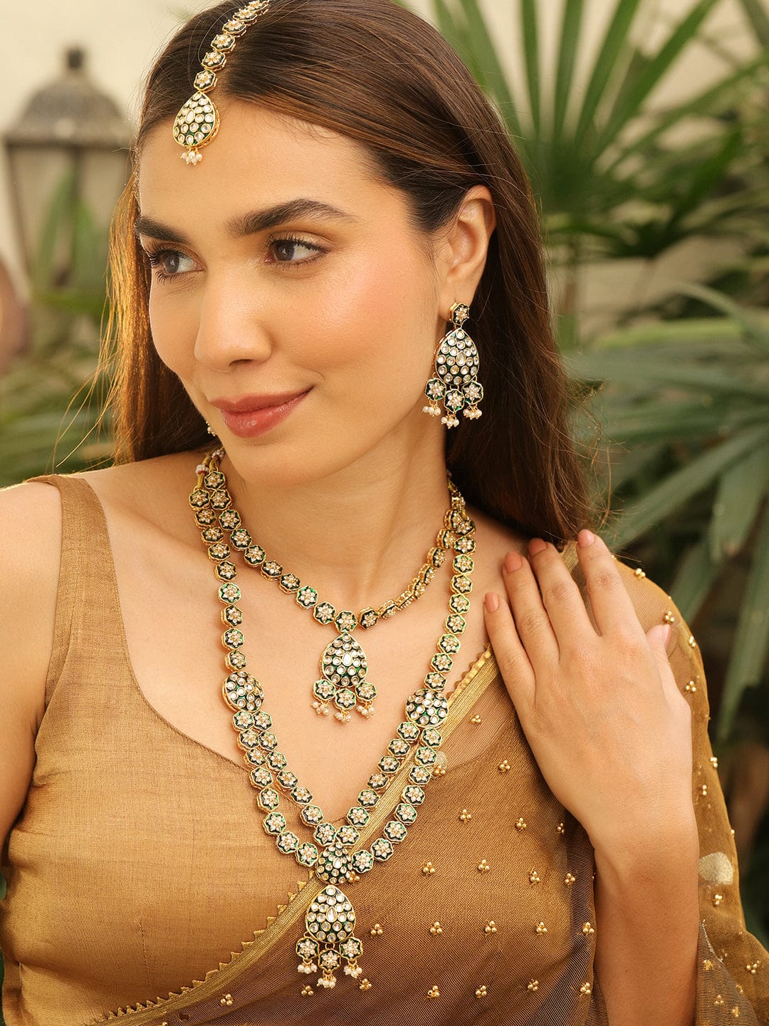 Royal Sketch of Kundan Necklace Set Gold
