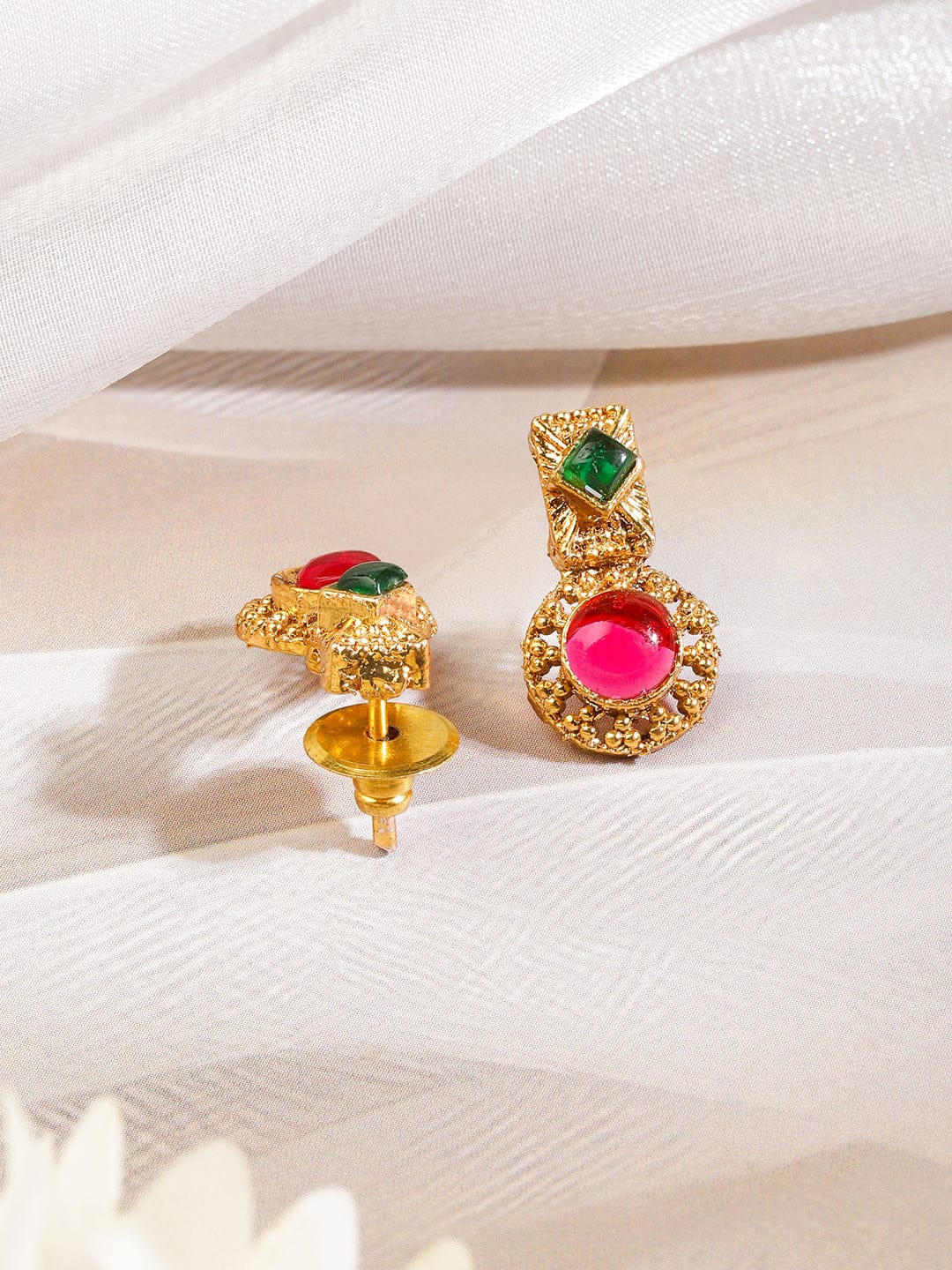 Green & Red Studded Golden Necklace Set フリーサイズ