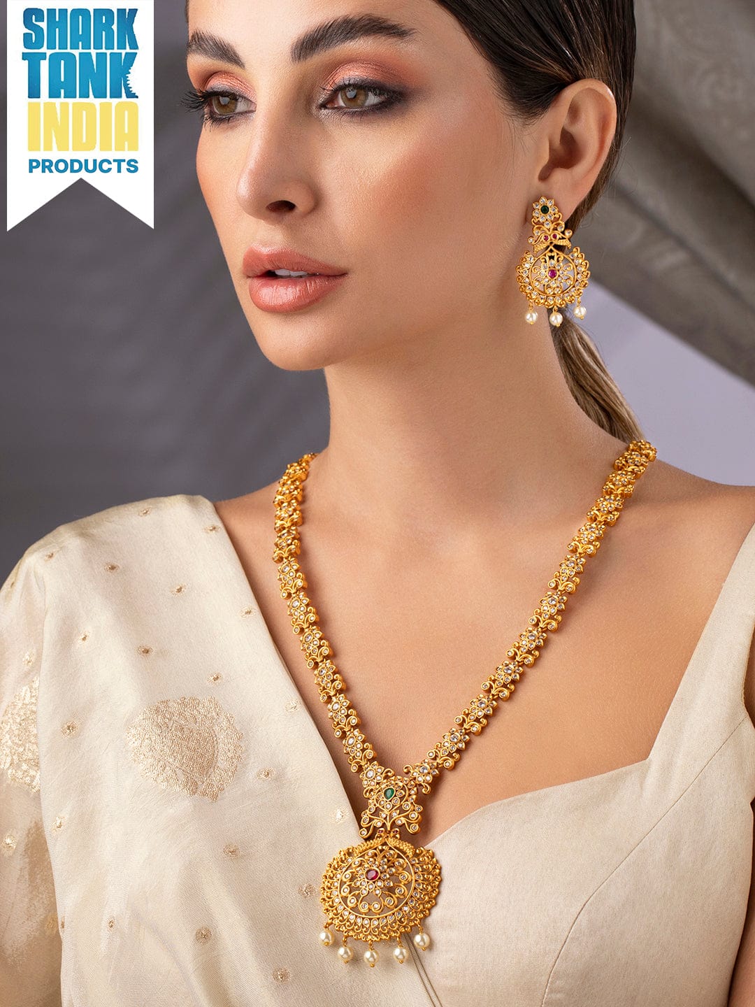 Rubans Gold-Toned Stone-Studded Handcrafted Jewellery Set Gold