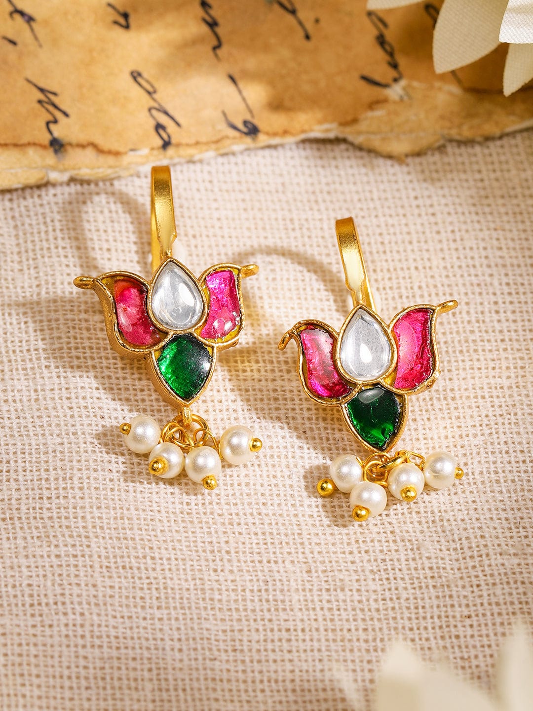 Regal Bloom Lotus Pearl Ear Cuffs フリーサイズ