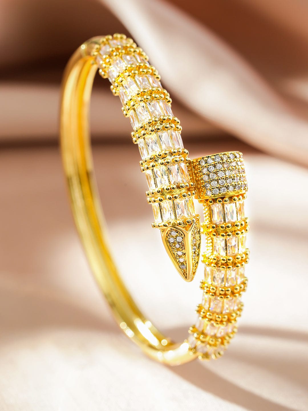 【Rubans】 22K Gold-Plated Luxurious Snake-Inspired Cubic Zirconia Bracelet｜22Kゴールドメッキ ラグジュアリー スネーク キュービックジルコニア ブレスレット