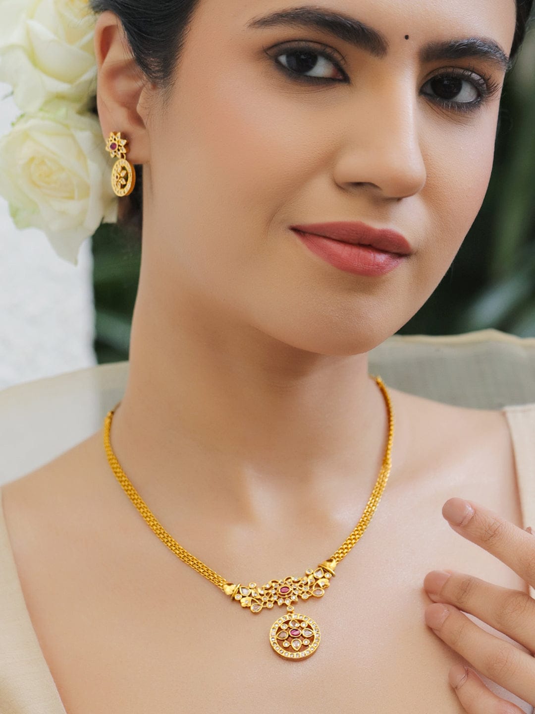 Pink & White Studded Kundan Gold Necklace Set フリーサイズ