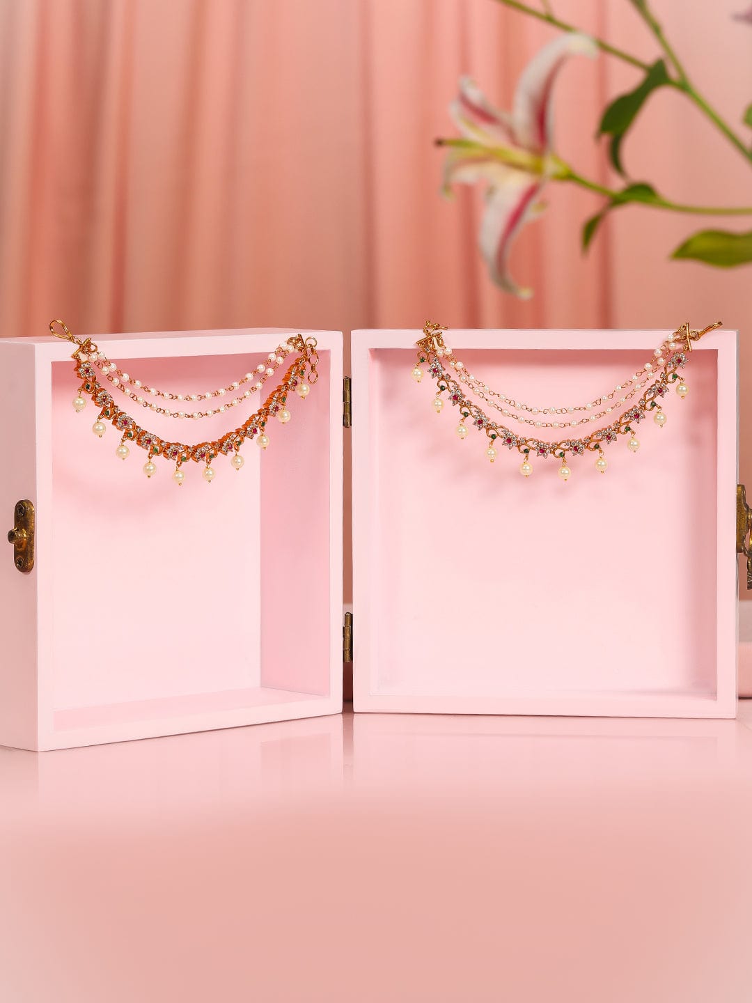 Festive Charm Pearl Kaan Chain フリーサイズ