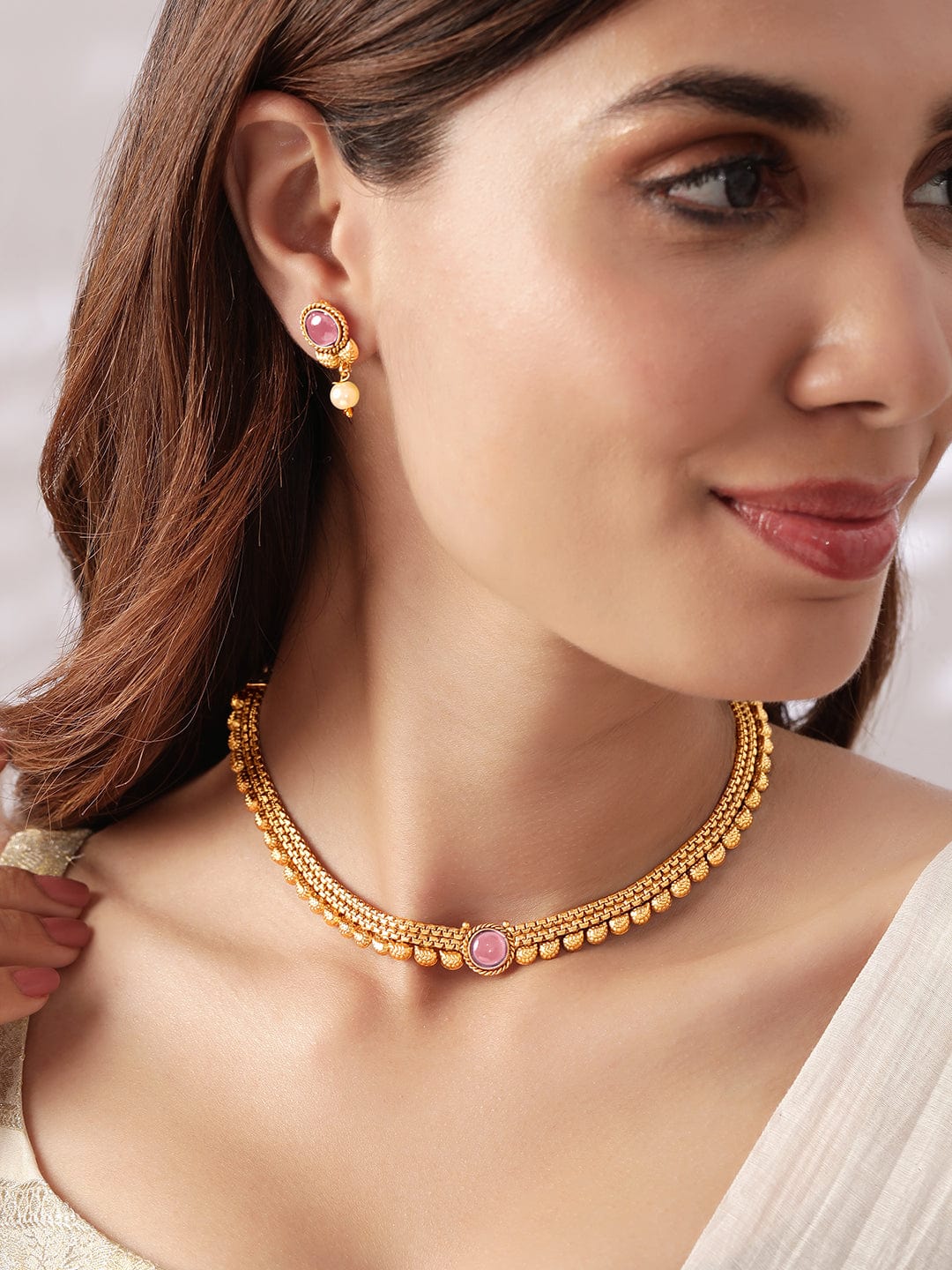 Pink Accented Golden Collar Necklace Set フリーサイズ