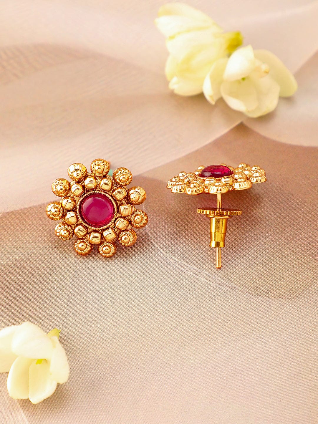 Ruby Studded Traditional Golden Necklace Set フリーサイズ