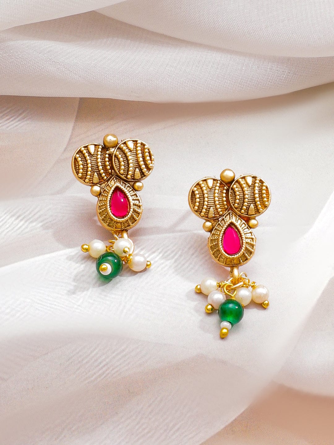 Ruby Studded Green Pearl Drop Necklace Set フリーサイズ