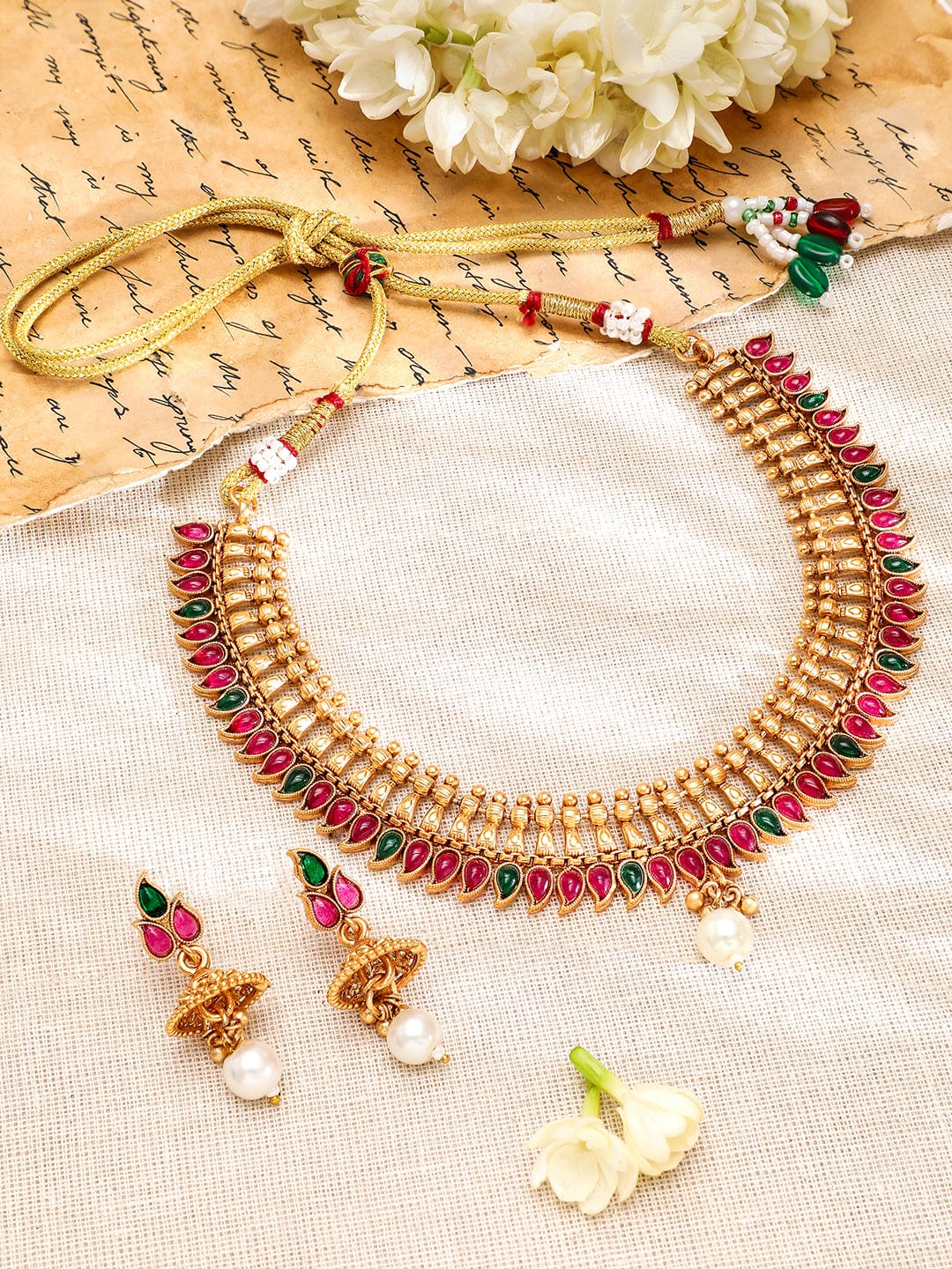 【Rubans】 Pink & Green Studded Golden Necklace Set｜ピンク＆グリーン ストーン ゴールデン ネックレスセット