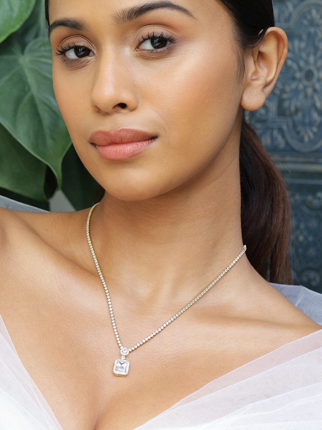 Radiant Diva American Diamond Zirconia Studded Necklace フリーサイズ