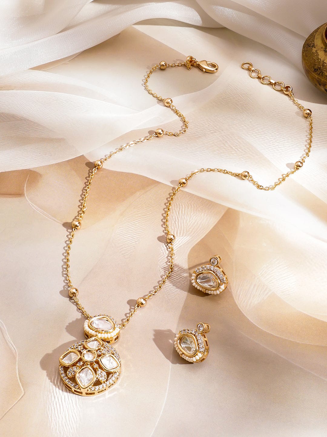 Shimmer of Stillness Kundan Pendant Set フリーサイズ