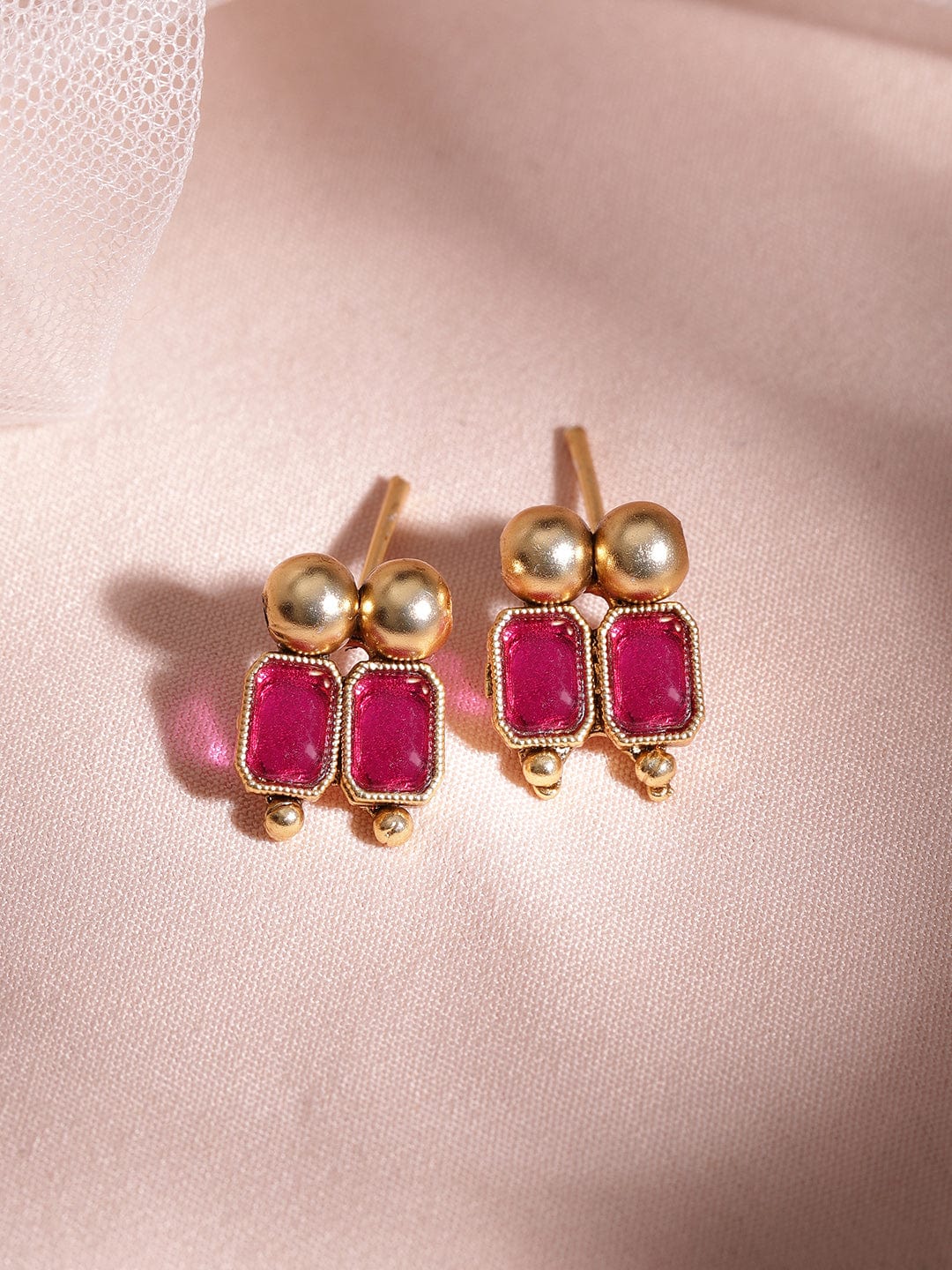 Ruby Studded Short Necklace Set Gold