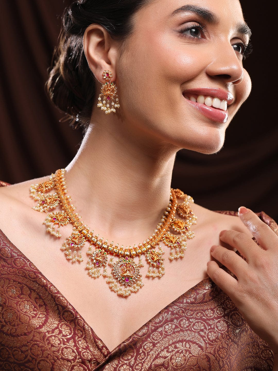 Laxmi Motif Necklace Set with Pearl Detailing Gold