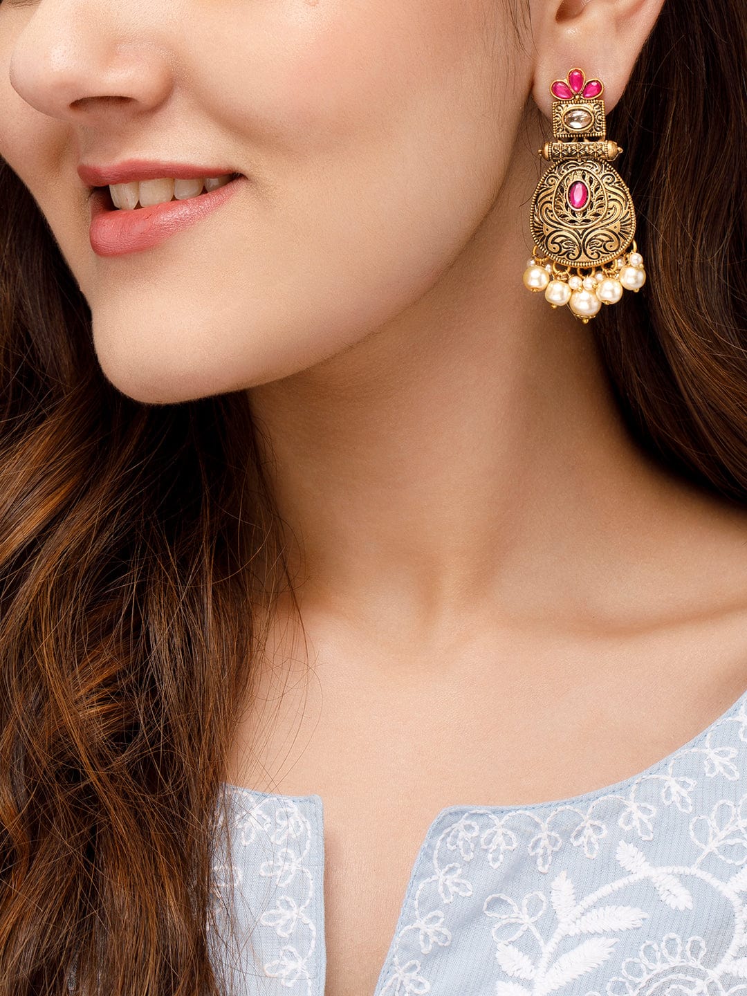 Rubans 24K Gold Plated Stone Studded Pearl Beaded Drop Earrings フリーサイズ