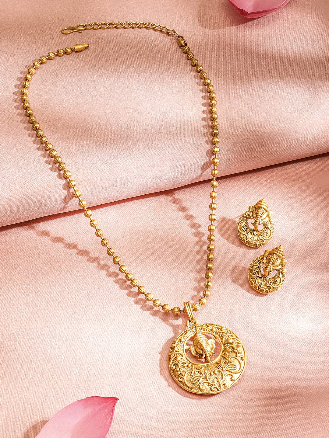 Divine Lord Ganesha Temple Pendant Set Gold