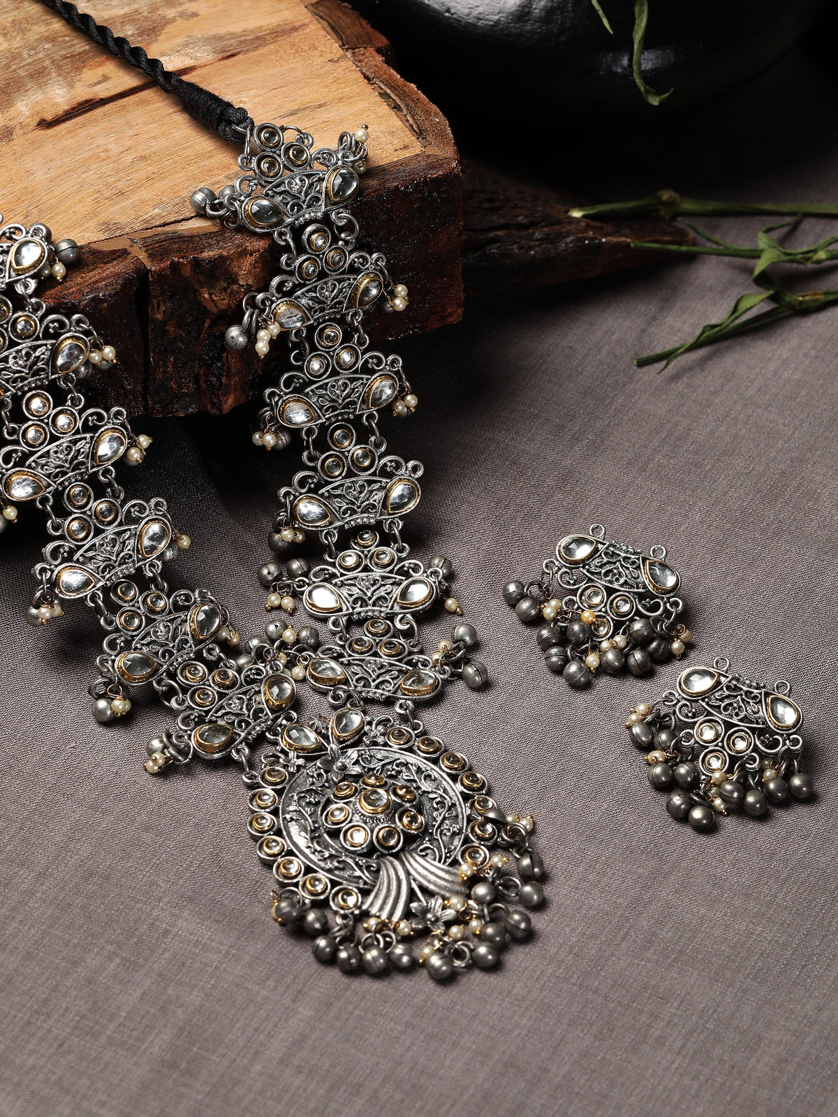 Rubans Dual Toned Necklace Set With Elegant Design And Silver Beads Silver