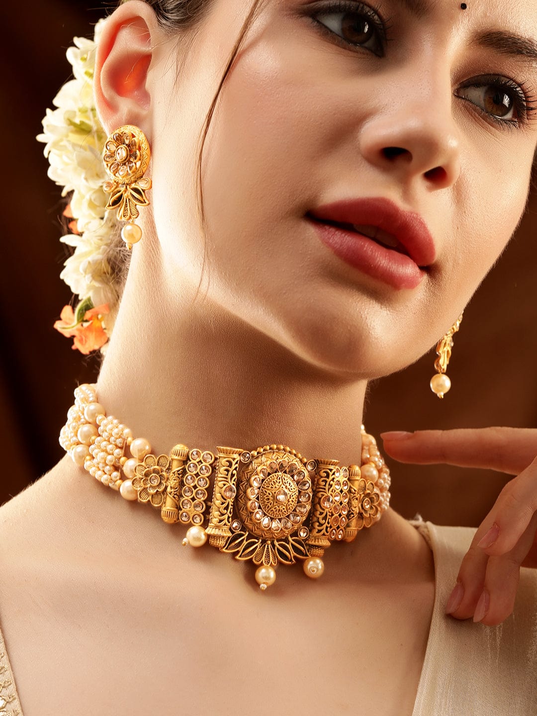 Pearl Beaded Floral Golden Choker Set Gold