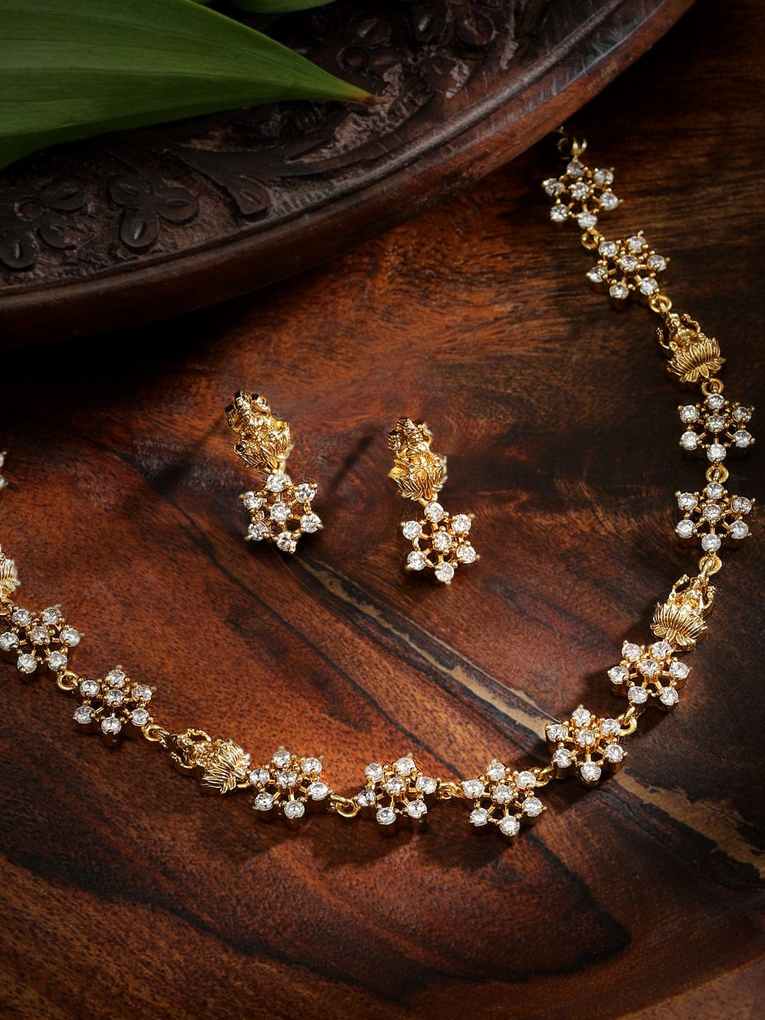 Cubic Zircon Temple Necklace Set Gold