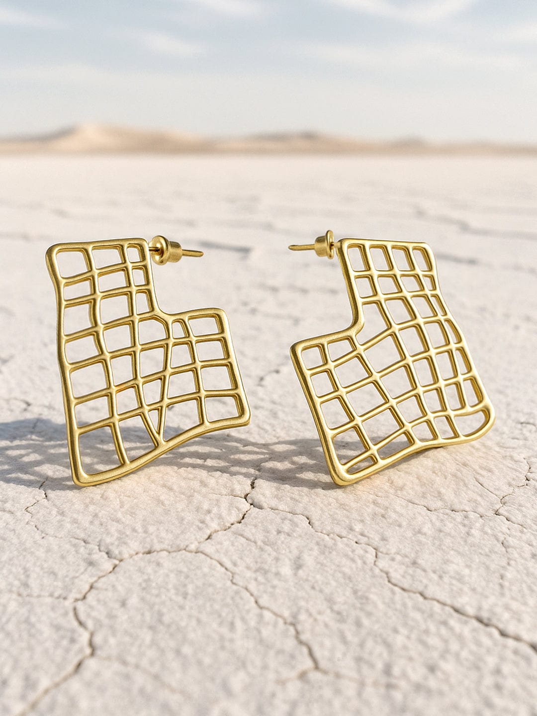 【Rubans】 Gold Plated Handcrafted Drop Earrings｜ゴールドメッキ ハンドクラフト ドロップイヤリング