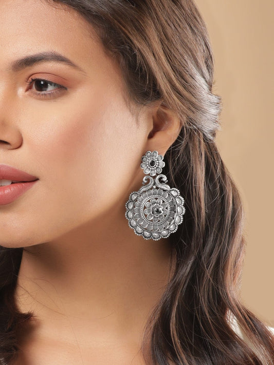 【Rubans】 Oxidised Chandelier Earrings｜オキシダイズド シャンデリア イヤリング
