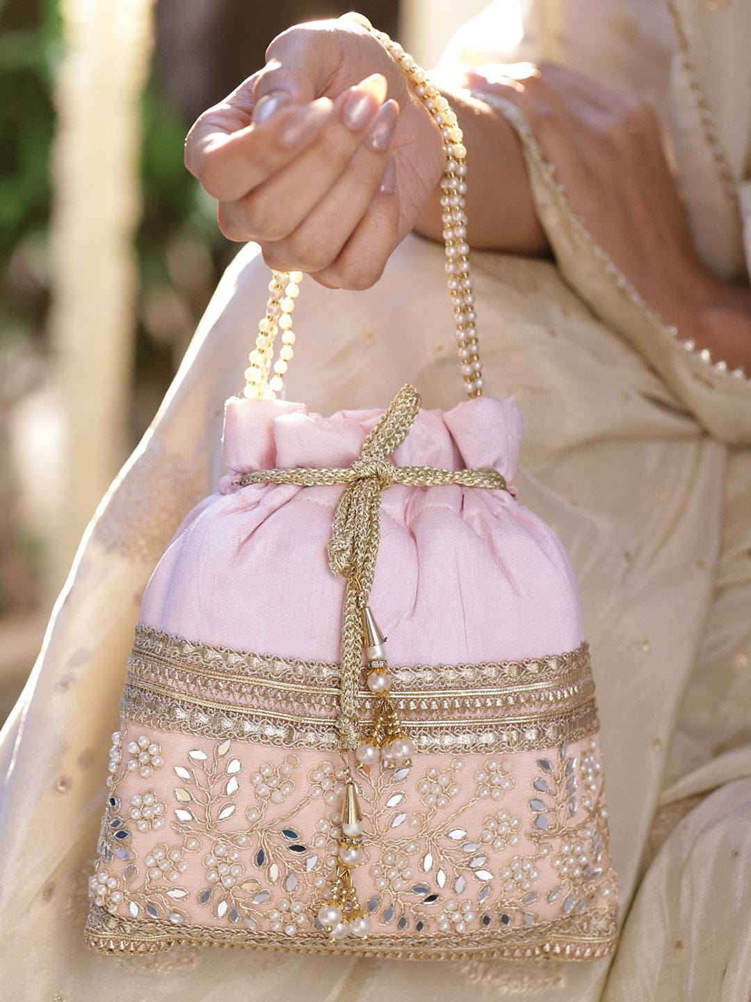 Rubans Pastel Pink Potli Bag with Golden Zari, Mirror & Floral Embroidery & Beaded Handle フリーサイズ
