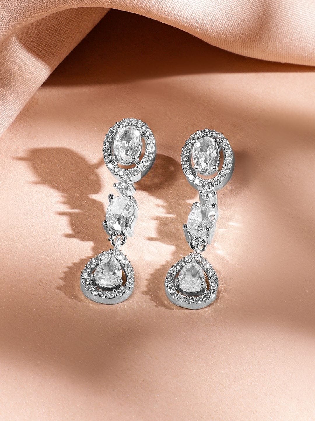 Teardrop Studded Necklace Set in American Diamond Zirconia フリーサイズ