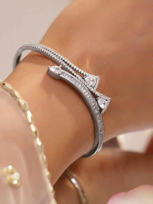 American Diamond Zirconia Silver Toned Bracelet フリーサイズ