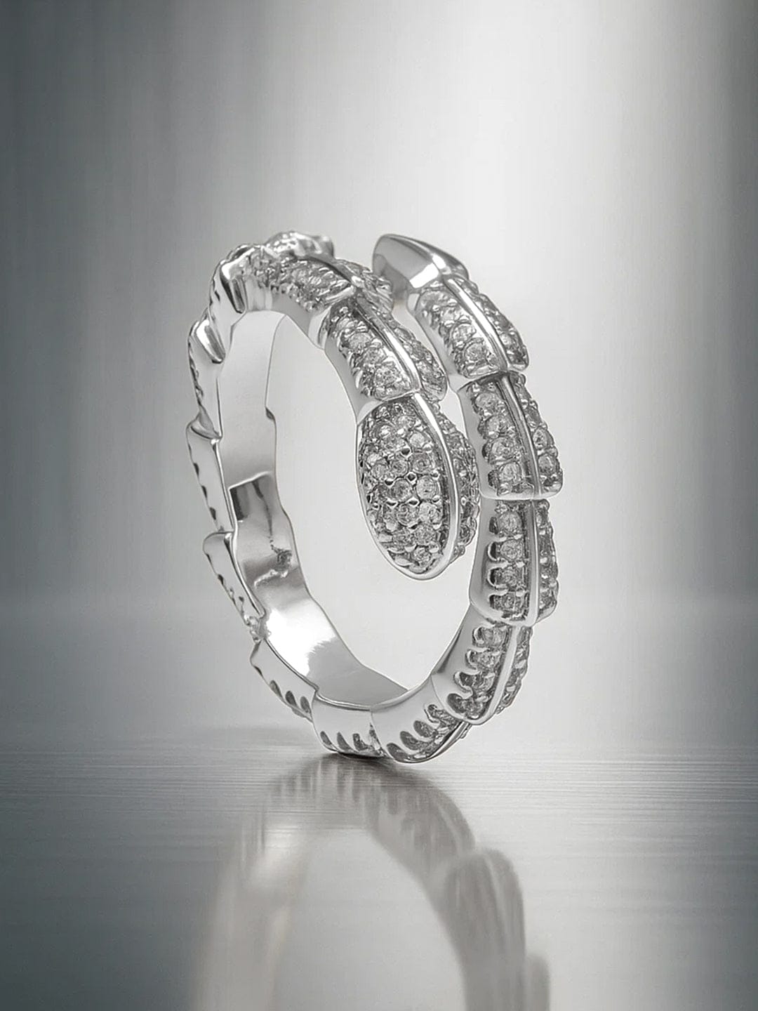 American Diamond Zirconia Snake Pattern Silver Ring フリーサイズ