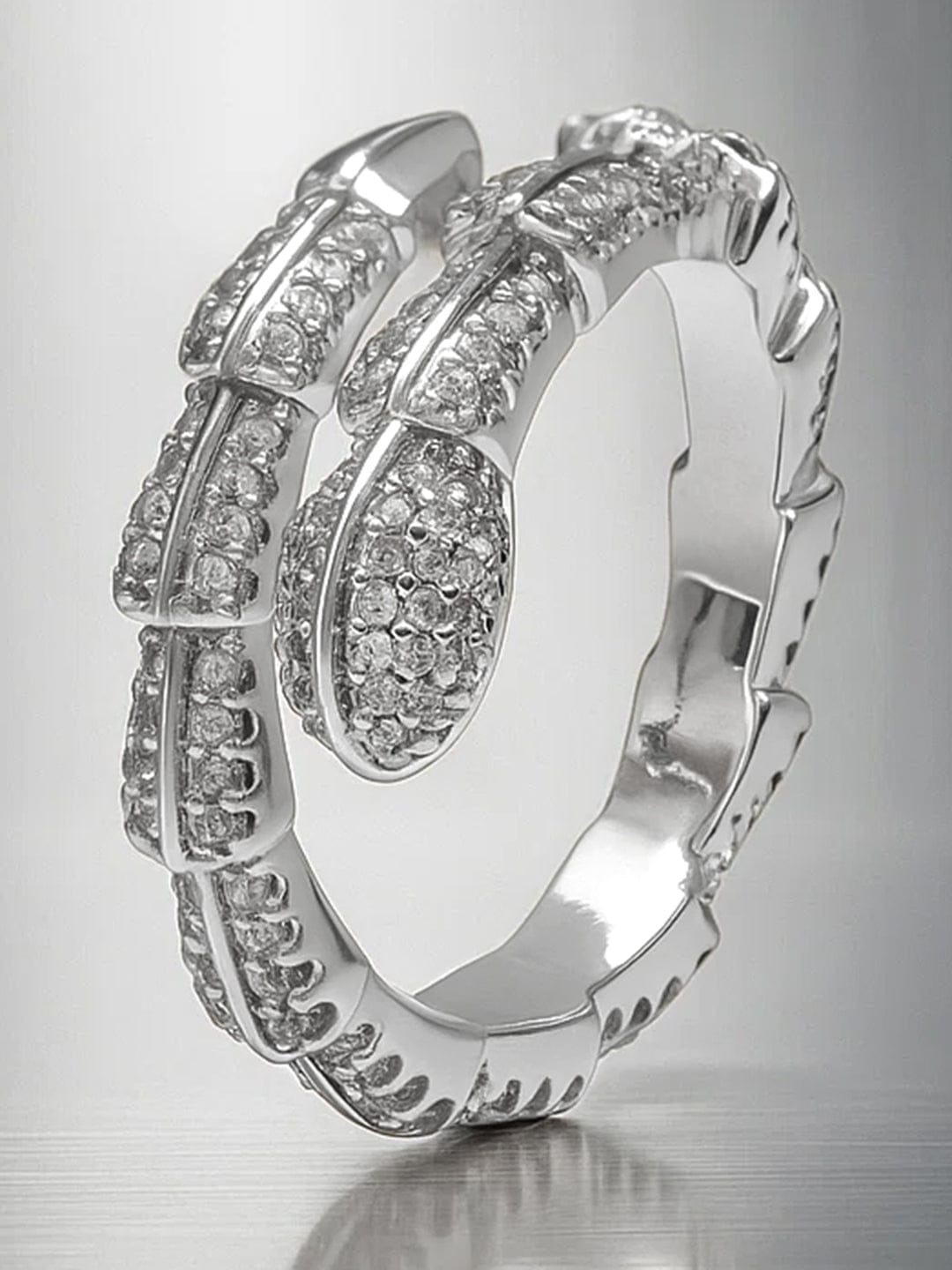 American Diamond Zirconia Snake Pattern Silver Ring フリーサイズ
