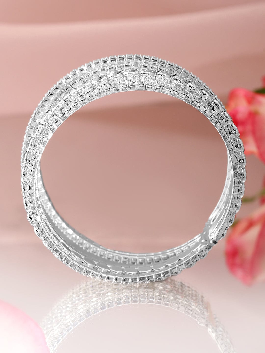 【Rubans】 Rhodium-Plated Crystals Stone Studded Cuff Bracelet｜ロジウムメッキ クリスタル カフブレスレット｜フリーサイズ