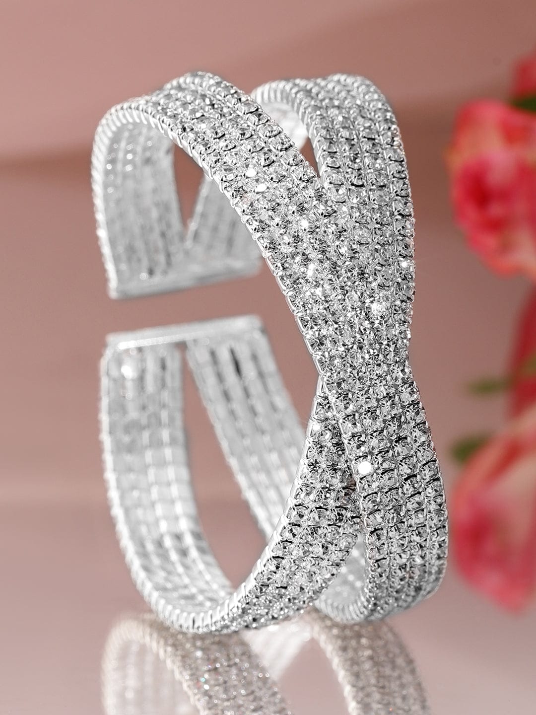 【Rubans】 Rhodium-Plated Crystals Stone Studded Cuff Bracelet｜ロジウムメッキ クリスタルストーン カフブレスレット｜シルバー