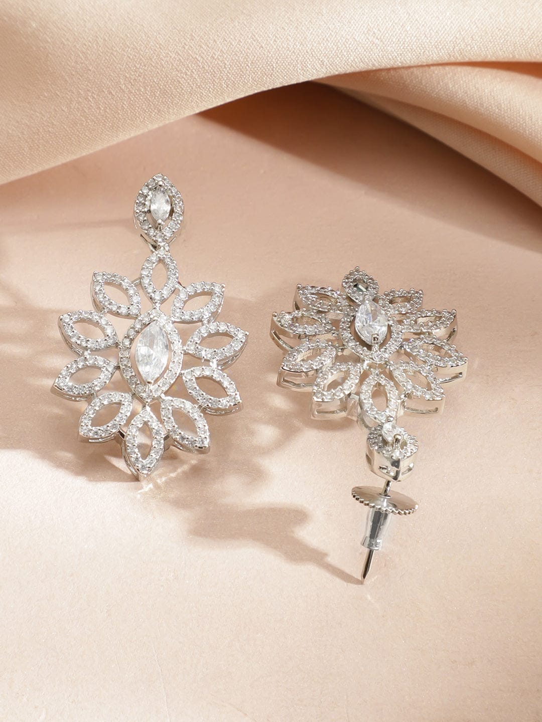 American Diamond Zirconia Floral Pattern Necklace Set フリーサイズ