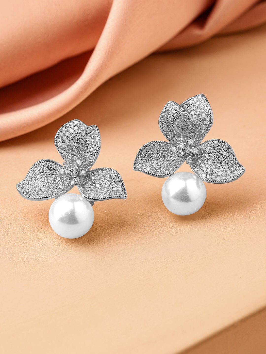 Leaf Motif Peal Drop Silver Stud Earrings Silver
