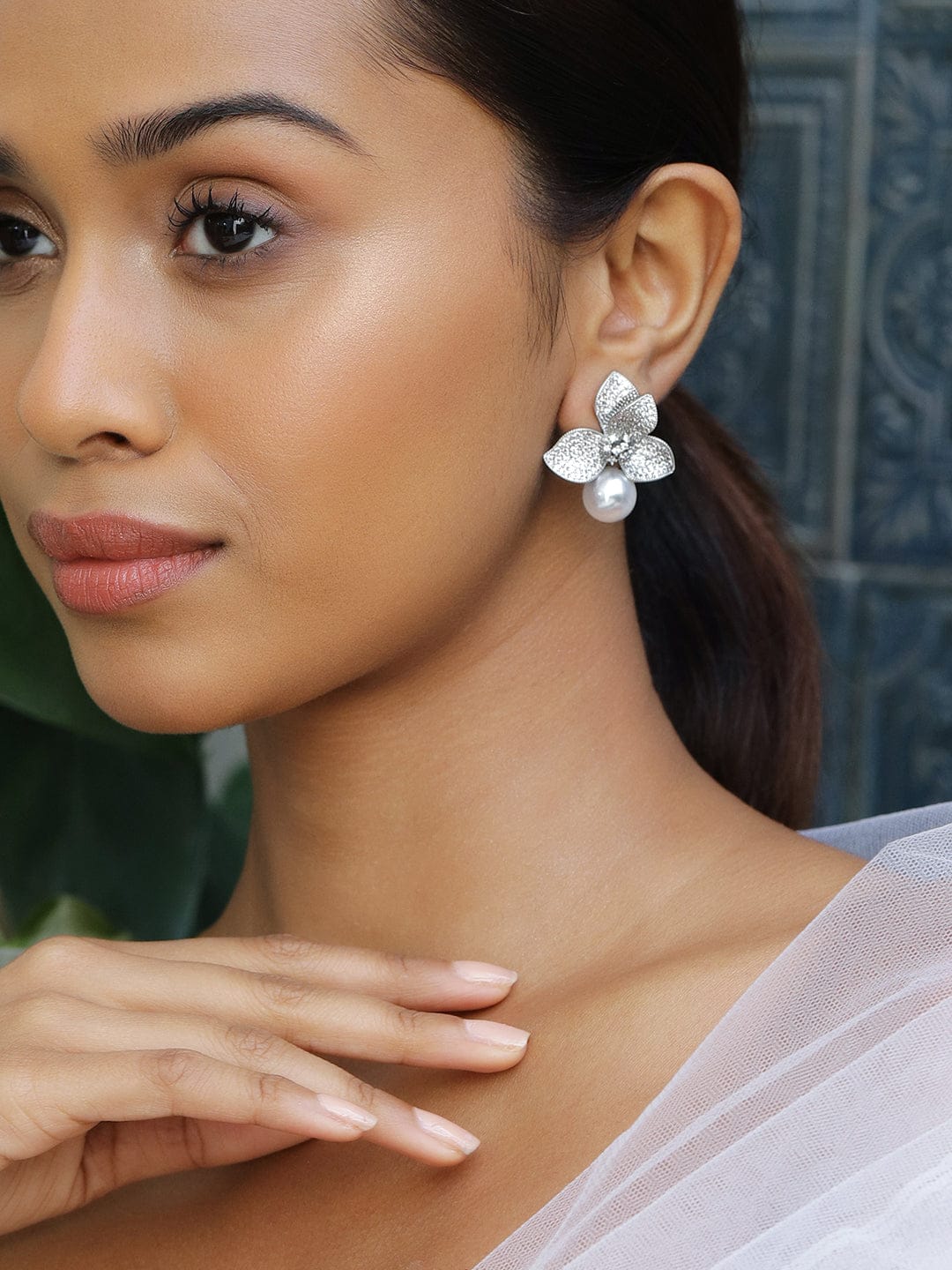 Leaf Motif Peal Drop Silver Stud Earrings Silver
