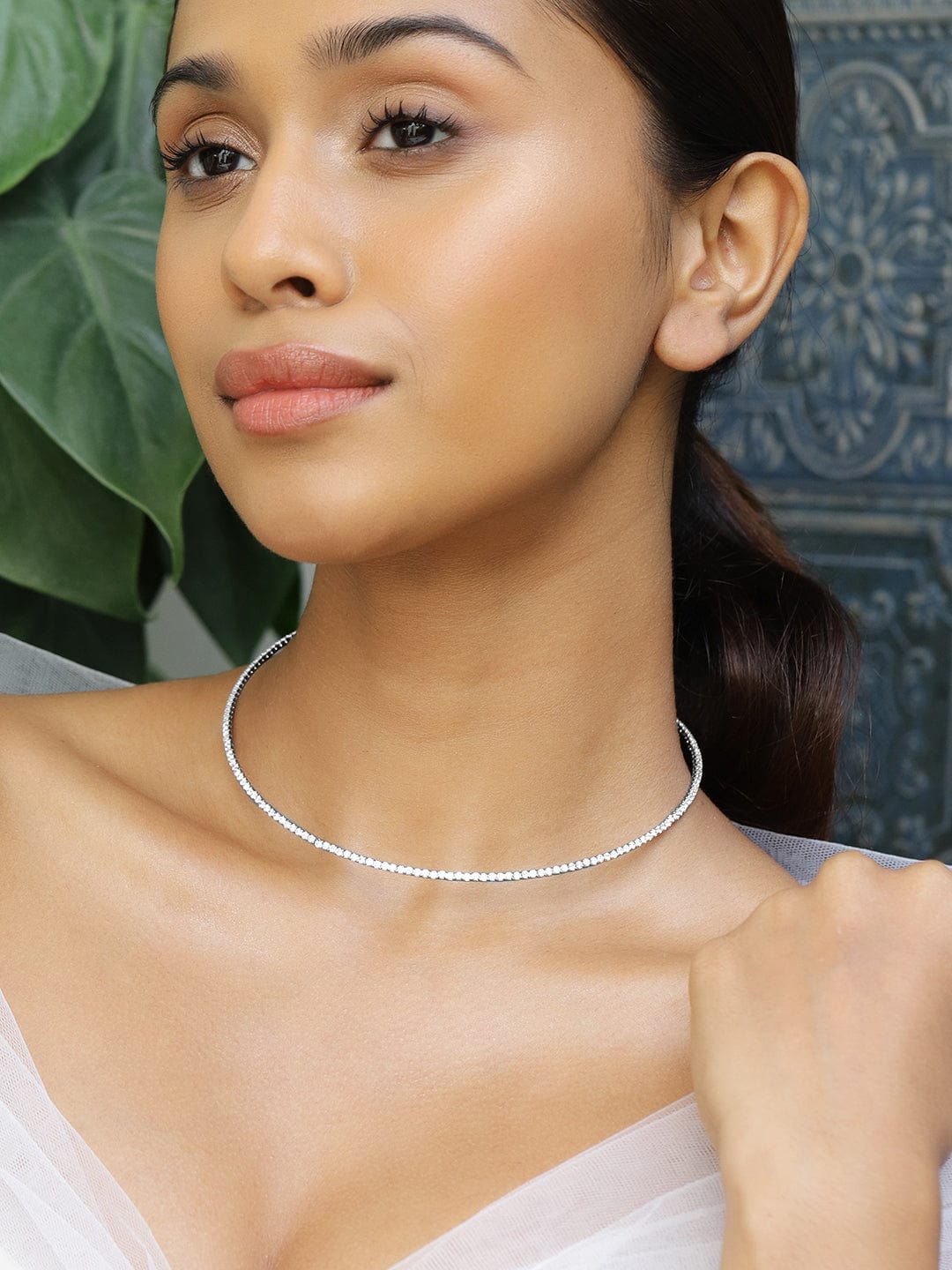 Pristine American Diamond Zirconia Studded Delicate Choker Silver