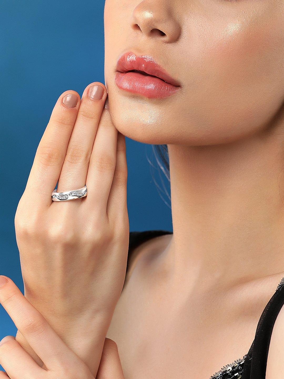 Rubans Rhodium-Plated CZ-Studded Finger Ring Silver