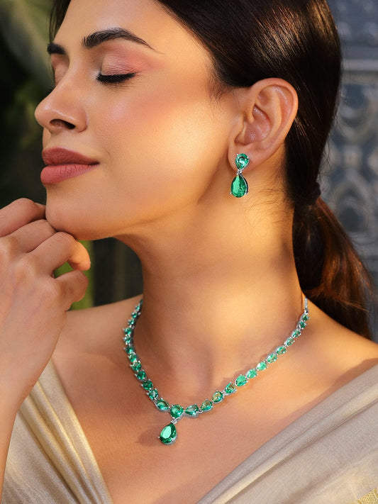 Minimal Emerald Green Crystal Necklace Set Green