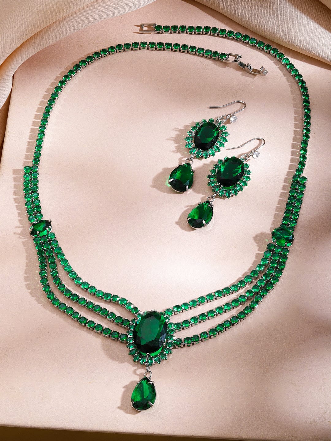Green Crystal Studded Multi Strand Necklace Set フリーサイズ