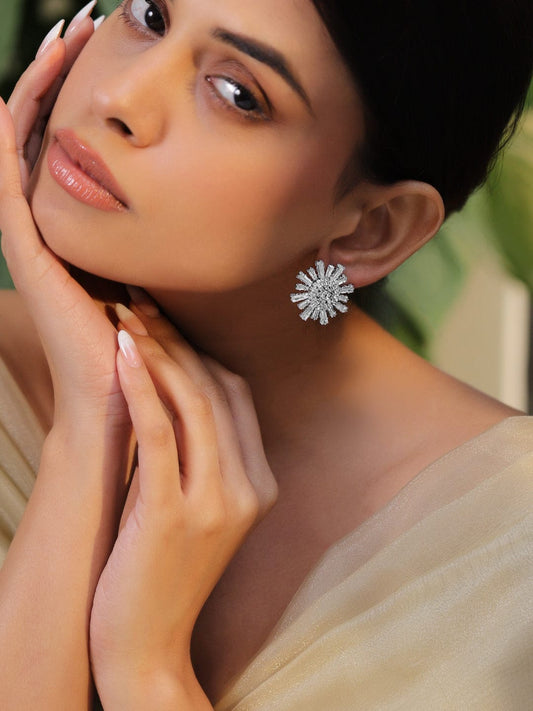 【Rubans】 Sparkling Flower Crystal Studs｜ロジウムメッキ ジオメトリック キュービックジルコニア スタッドイヤリング
