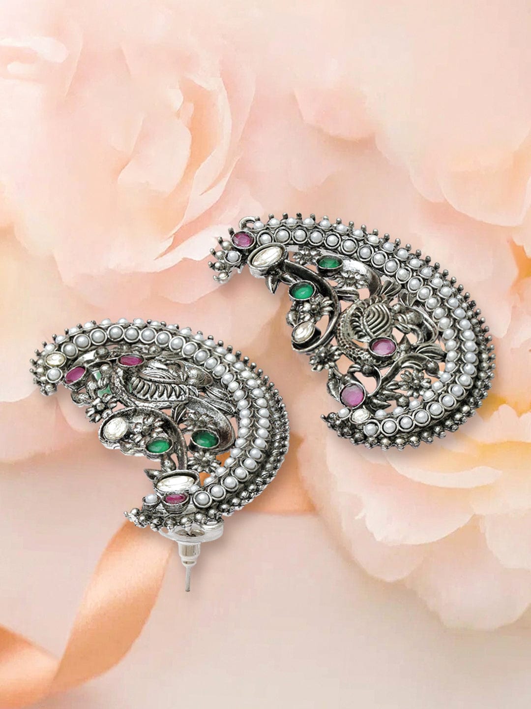 Peacock Motif Oxidised Ear Cuffs フリーサイズ