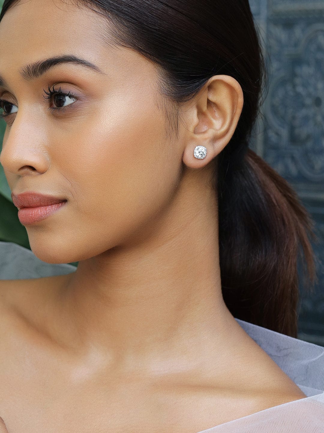 【Rubans】 Timeless Sparkle Classic Stud Earrings｜ロジウムメッキ ラウンド キュービックジルコニア クラシック スタッドイヤリング